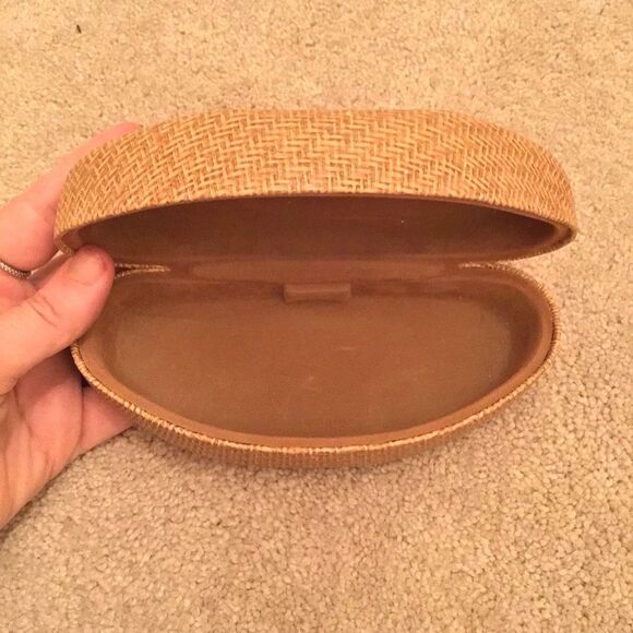 Maui Jim Hardshell Tan Sunglasses Case - Picture 6 of 6